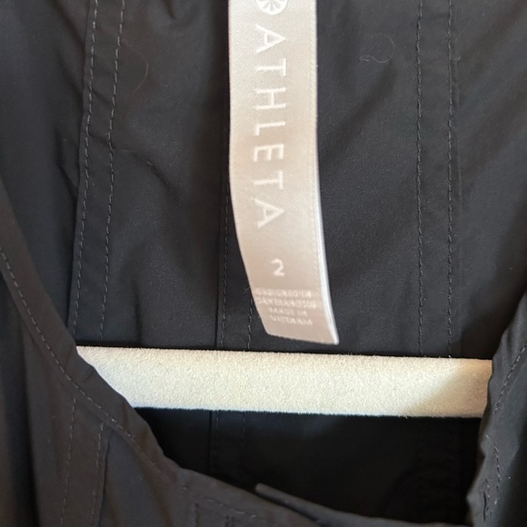 Like New Canopy Romper - Picture 3 of 4